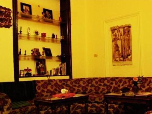 Mesho Hostel *